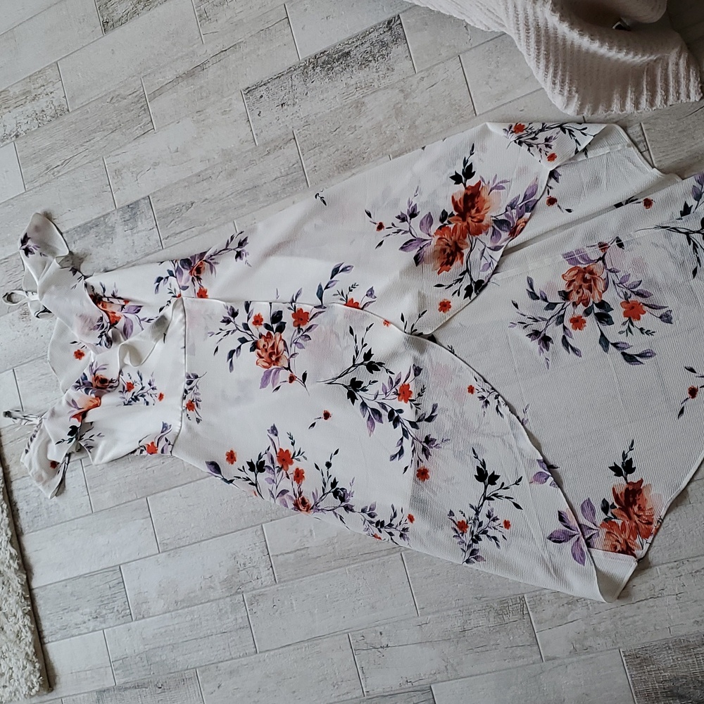 By X By Juniors 5 Dress White Pink Purple Floral High Lo Hem Ruffle Shoulder